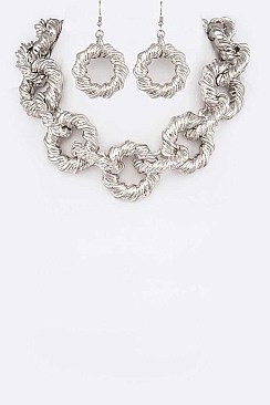 Iconic Textured Ring Link Statement Necklace Set