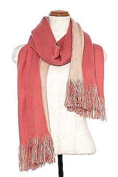 OBLONG SOLID COLOR KNITTED SCARF