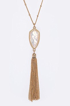 Trendy Golden Chain Tassels Pendant LA-VNE0715