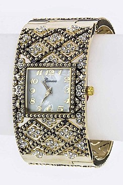 Stylish Crystal Studded Square Bangle Watch LA-1538