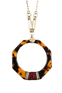 WIRED ELONGATED TORTOISE PENDANT NECKLACE