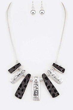 Fashion Animal Printed Necklace Set