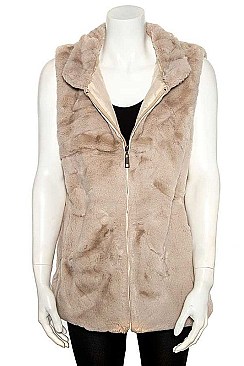 FAUX FUR ZIPPERED UP VEST