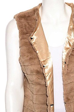 FAUX FUR PLEATED VEST