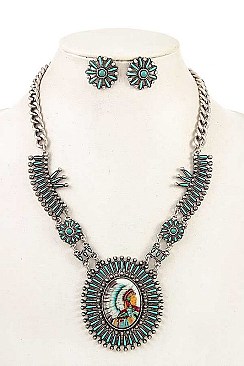 INDIAN CHIEF FRAMED ORNATE NECKLACE SET