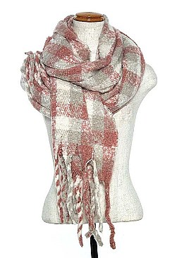 OBLONG CHECKERED FRINGE SCARF