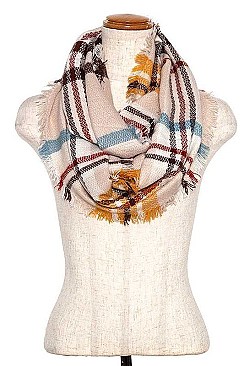 PLAID PATTERN FRINGE TRIM INFINITY SCARF