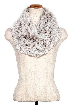 INFINITY FAUX FUR SCARF