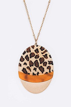 Leopard Pendant Necklace Set