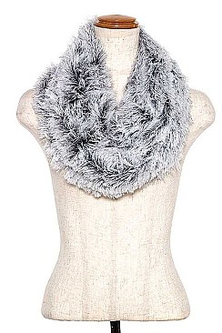 INFINITY FAUX FUR SCARF