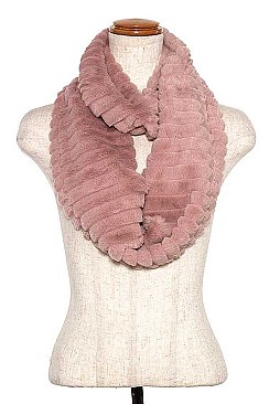 INFINITY LINE FAUX FUR SCARF