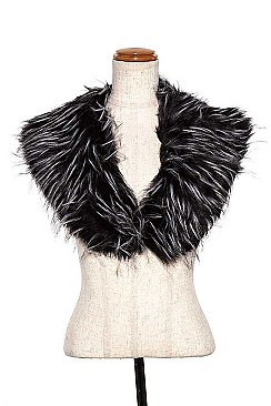 CLASSY FAUX FUR NECK WARMER