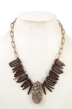 FRINGE WOOD BIB NECKLACE SET