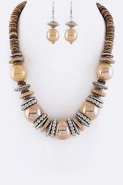 ASSORTED BEADS & DISKS NECKLACE SET