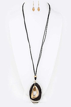 WRAPPED FAUX LEATHER PENDANT NECKLACE SET