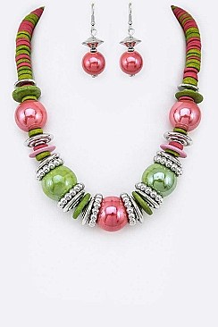 ASSORTED BEADS & DISKS NECKLACE SET