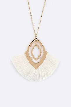 STYLISH TASSEL PENDANT NECKLACE