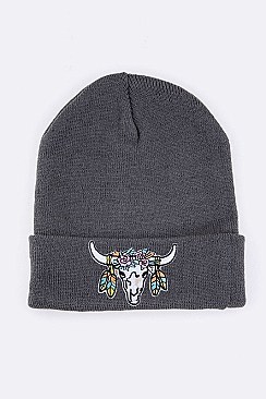 Trendy Steer Head Iconic Patch Beanie LA-MKH3510Y