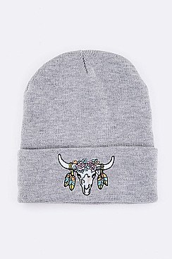 Trendy Steer Head Iconic Patch Beanie LA-MKH3510Y