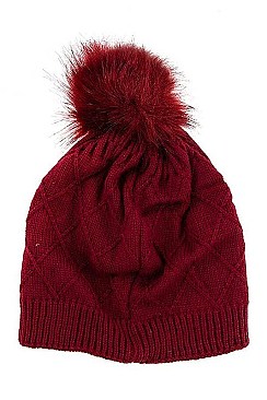 PEARL ACCENT DIAMOND KNIT POM POM BEANIE