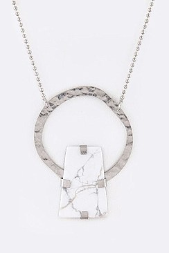 Semi-Precious Stone Pendant Necklace LA-12294