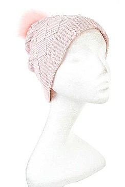 PEARL ACCENT DIAMOND KNIT POM POM BEANIE