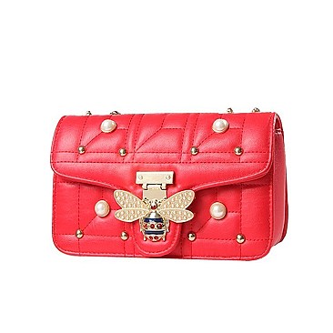 QUEEN BE ACCENT RIVETED QUILTED SHOULDER BAG