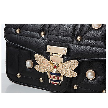 QUEEN BE ACCENT RIVETED QUILTED SHOULDER BAG