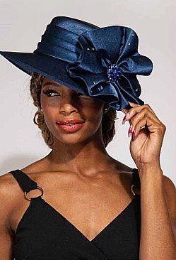 MEDIUM BRIM SATIN DRESSY HAT WITH A BROOCH ACCENT