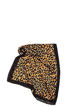 Round Leopard Scarf