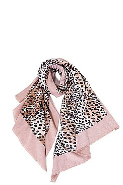 Cashmere Blended Cheetah Scarf