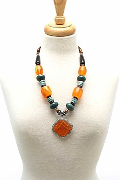 STYLISH AMBER COLOR BEADS STATEMENT NECKLACE JYN-43101