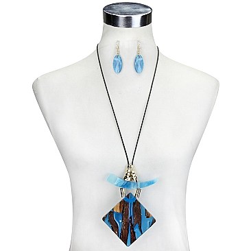 STYLISH 1 LINE NECKLACE SET W/ LRG SQ PENDANT SLN0506