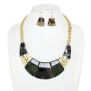 ACETATE and HAMMERED METAL CHAIN LINK CRESCENT BIB NECKLACE SET