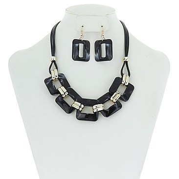 Trendy Sq Celluloid Link Nk Set SLN1582