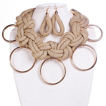GLITZY TANGLED HOOPS NECKLACE SET