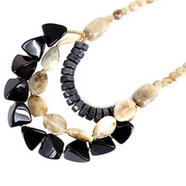 BEADED FASHION NECKLACE
