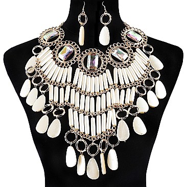 STUNNING PEARL DROP NECKLACE AND EARRINGS SET