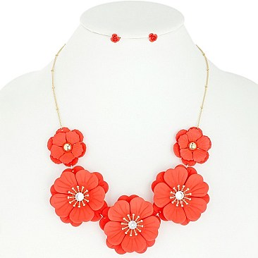 STYLISH FLOWER BIB NECKLACE AND EARRINGS SET