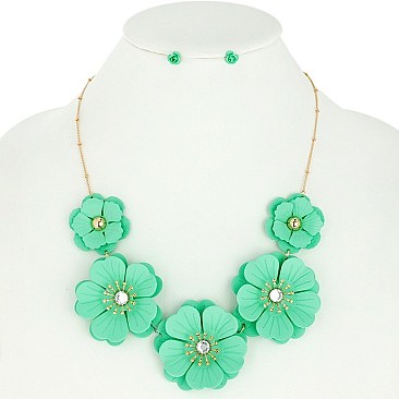 STYLISH FLOWER BIB NECKLACE AND EARRINGS SET