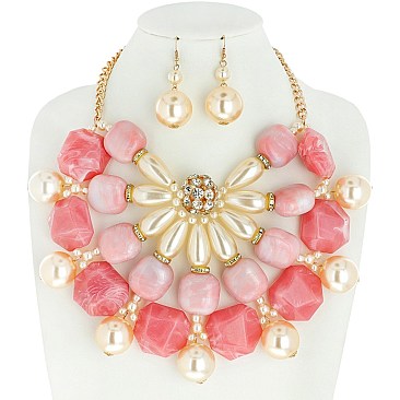 CHARMING CHUNKY AGATE STONE PEARL BIB STATEMENT NECKLACE AND EARRINGS SET