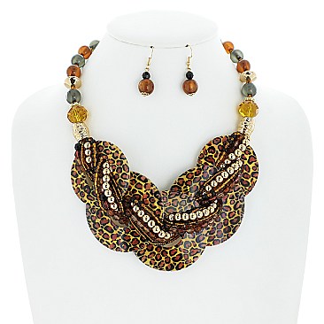 FASHION DISK AND TWISTED MULTI BEADED NECKLACE EARRING SET