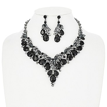 RHINESTONES AND PEARLS NECKLACE SET