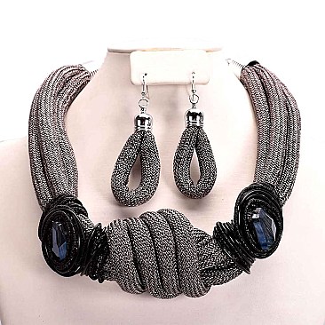 KNOTTED BEADED WIRE NECKLACE SET
