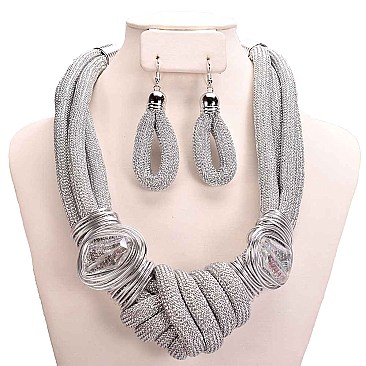 KNOTTED BEADED WIRE NECKLACE SET