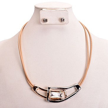 GEOMETRIC METAL NECKLACE SET