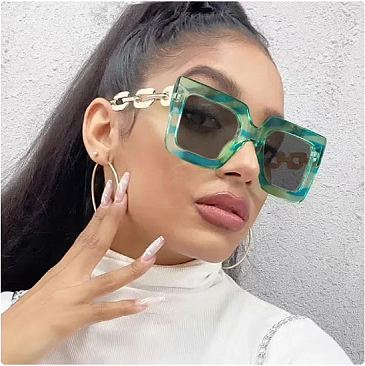Pack of 12 Trendy Metal Chain Fashion Sunglasses