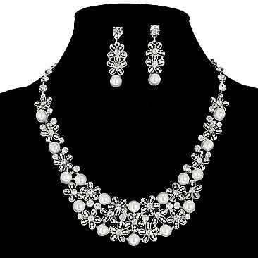 CHARMING PEARL CLUSTER COLLAR NECKLACE AND EARRINGS SET
