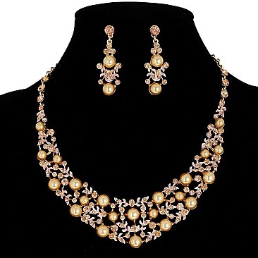 LOVELY PEARL CLUSTER COLLAR NECKLACE AND EARRINGS SET