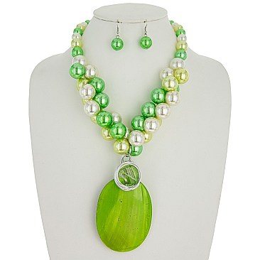 FASHION SHELL AND PEARLS NECKLACE SET